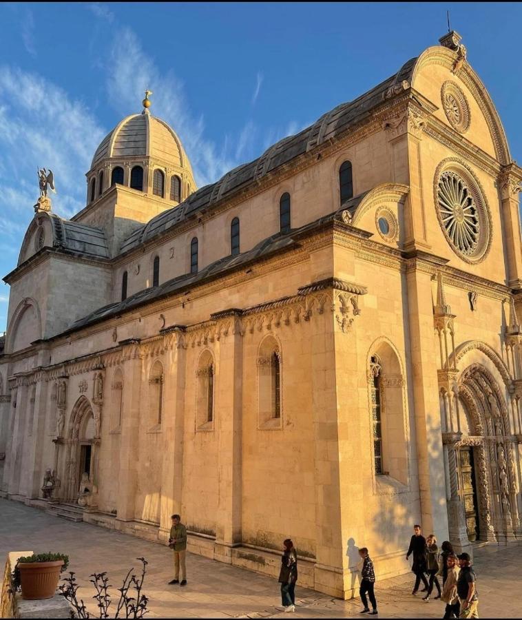 Stella Apartment Sibenik Charm&History United Bagian luar foto